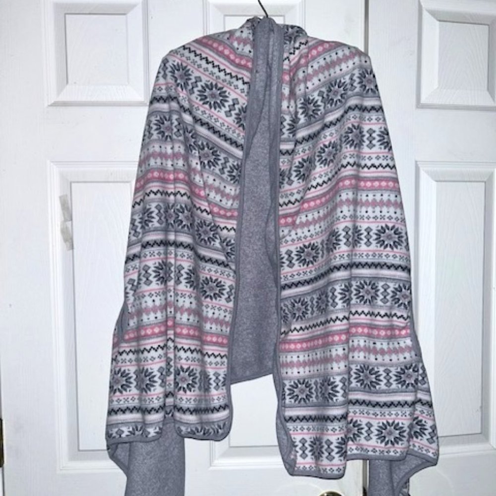 Women's Cuddl Duds Blanket Wrap